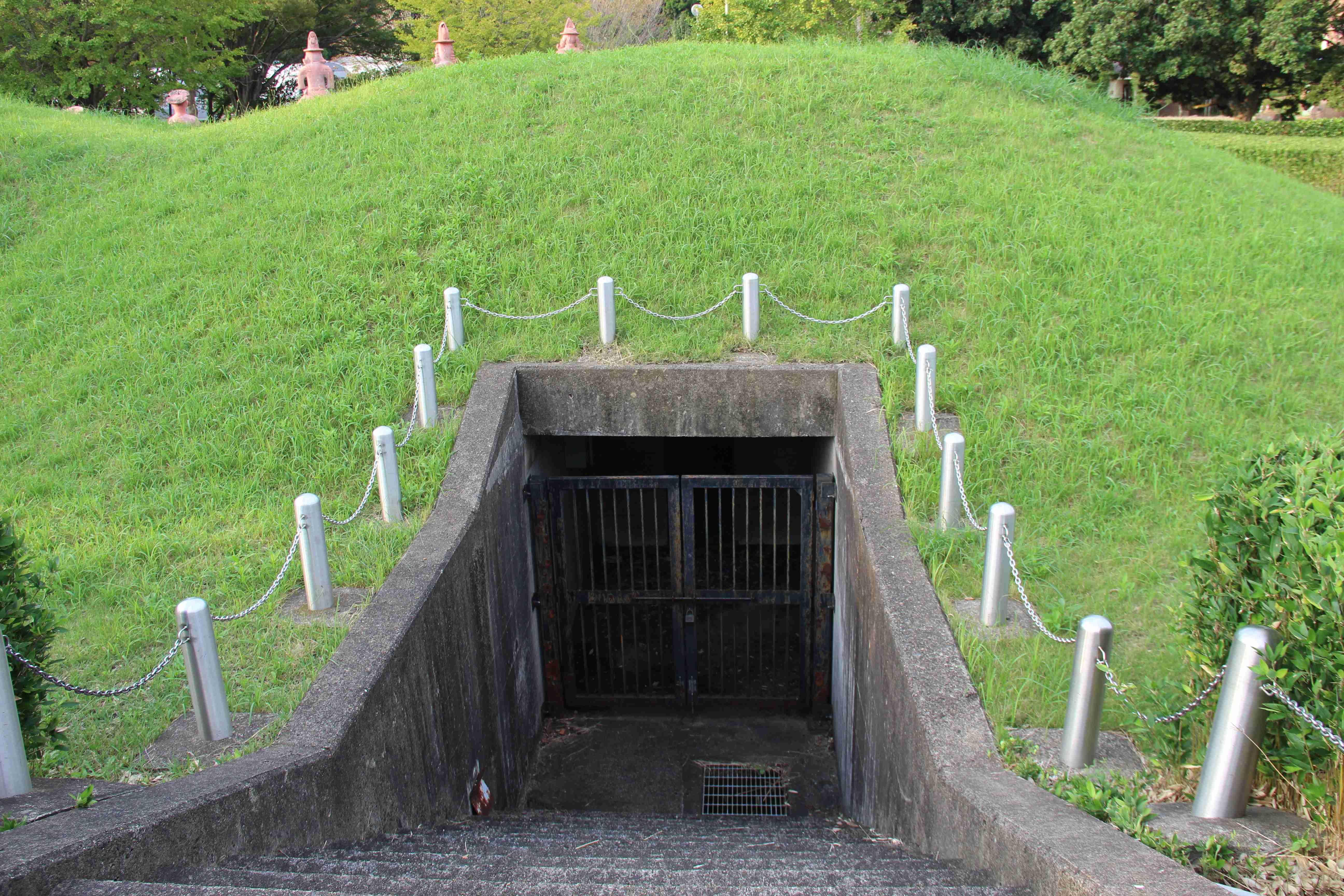 🦇 박쥐 무덤 고분(코모리즈카 고훈) 이미지 6